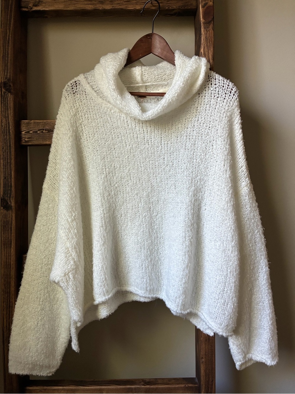 Free People Cozy Bff Cowl Neck Oversized Textured Sweater Size M Ivory